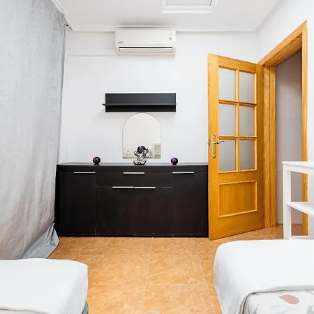 Sunrise And Pool Apartment Torrevieja